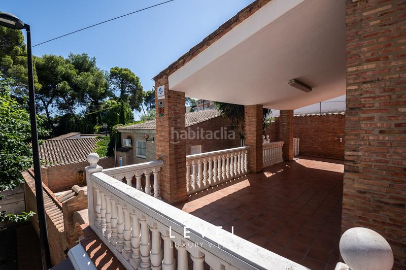 Foto bfafb80e-a852-429c-9fdb-956d4af62133. Xalet amb calefacció piscina a Zona Avenida Alta - Auditorio Torrent