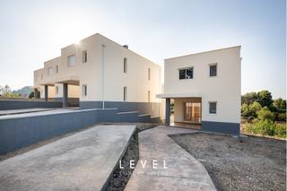 Xalet a Calle nacar 5. Urb,las pedrizas