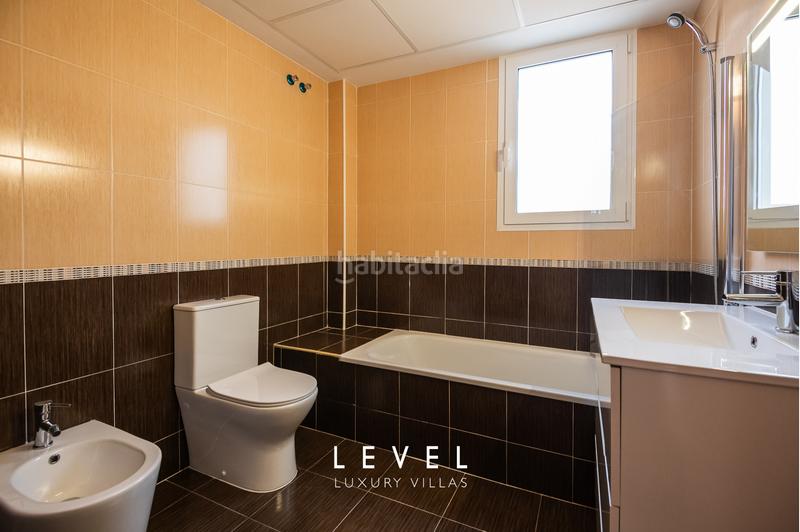 Foto 70bd40c0-6b65-453e-b631-59ed149b8517. Chalet en calle nacar 5 urb,Las Pedrizas en Las Pedrizas Chiva