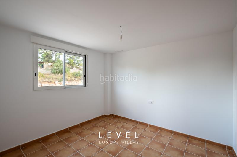 Foto 73edb530-bd30-4b84-8b3f-ee7bb0f99dc7. Chalet en calle nacar 5 urb,Las Pedrizas en Las Pedrizas Chiva
