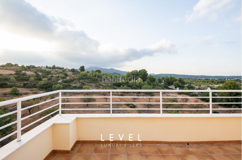 Foto cd3ae2ed-dfef-4a65-84cf-095213f2cc5a. Chalet en calle nacar 5 urb,Las Pedrizas en Las Pedrizas Chiva