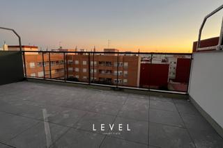 Penthouse in Carrer gabriela mistral 15