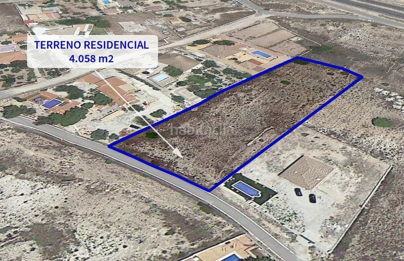 Foto 79c084fd-5a3d-4a83-96e6-d50391608e5a. Terreny residencial a av de las islas 23 a Moralet Alicante