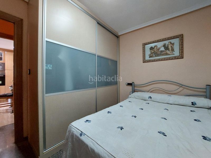 Foto 5d513ed9-78e2-468b-b09b-8a5f78c8b8d4. Pis a Plaza Castelar - Mercado Central Elda