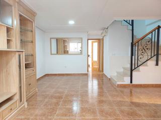 Maison jumelée à Calle de pizarro 29. Bungalow unifamiliar en venta, calle pizarro de san vicente del