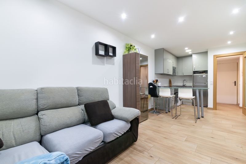 Foto 4b21dd3c-0559-45de-aa6b-1d53179cfd1d. Apartment with heating in Cortes-Huertas Madrid