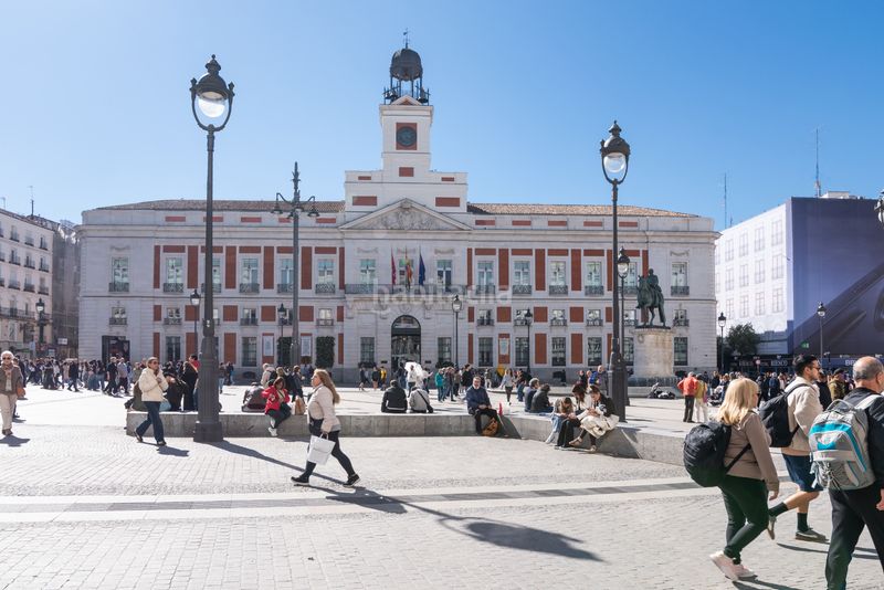 Foto 5c4e51b6-3341-4646-a27c-0c90fcfb287f. Apartment with heating in Cortes-Huertas Madrid