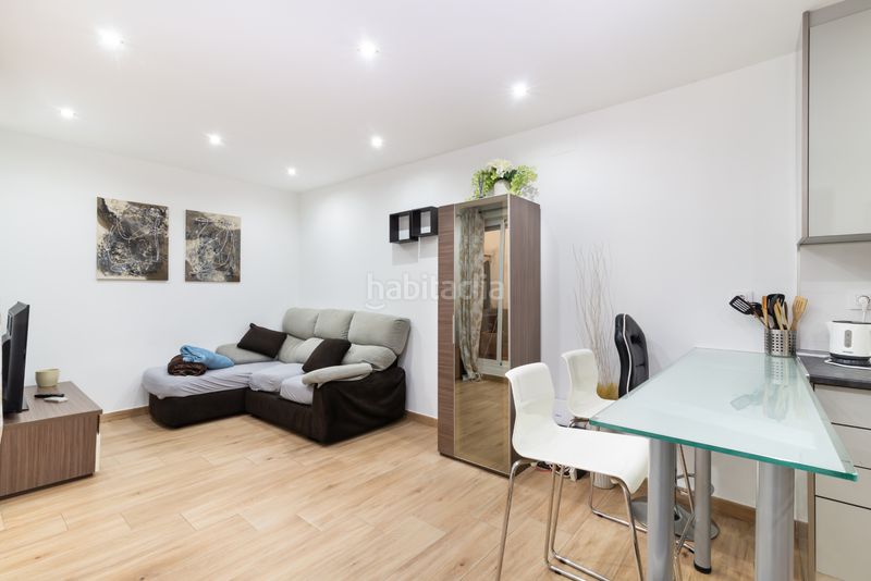 Foto 678925be-c358-448e-b613-fe2131544a37. Apartment with heating in Cortes-Huertas Madrid