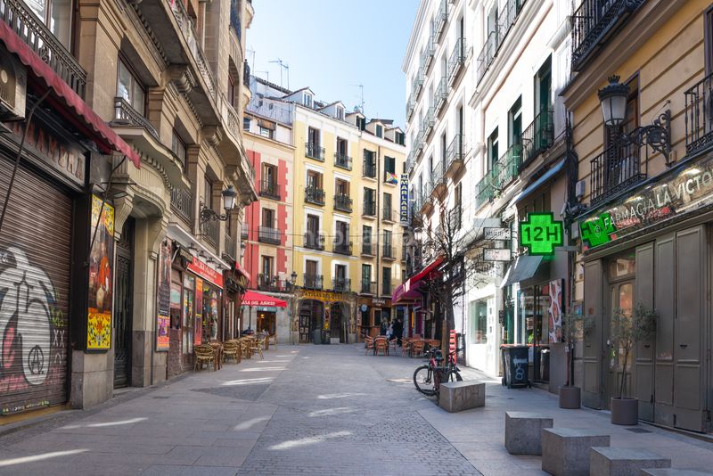 Foto 9e5a778c-725e-410c-8dd7-07cc510faca3. Apartment with heating in Cortes-Huertas Madrid