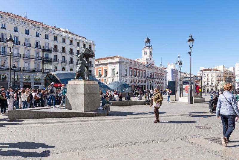 Foto d7d297f1-8776-4ffe-94f4-3b56d98faf80. Apartment with heating in Cortes-Huertas Madrid