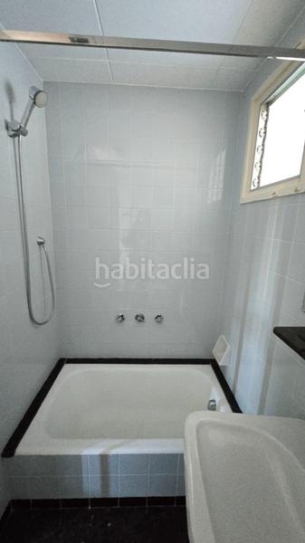 Foto ae01be6d-7535-4934-9d64-f08839e30827. Lloguer pis amb aparcament a Centre Mataró