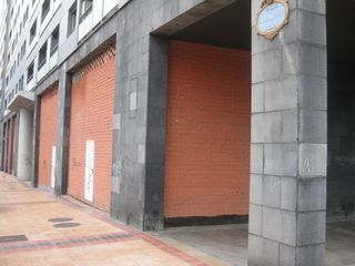 Local Comercial a Sor juana casajus plaza 2. Local en venta en plaza sor juana casajús nº 1