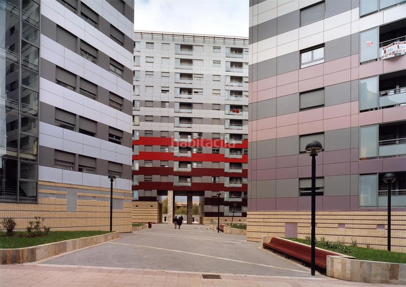 Foto bc39f60c-059c-4b36-8723-27b413c08d3c. Local comercial 120m<sup>2</sup> a sor juana casajus plaza 2 a Bagatza - S. Vicente Barakaldo