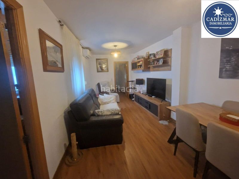 Foto b1a0bddf-0957-453d-9129-f1ee8049bebf. Casa adossada a Casco Antiguo Marbella