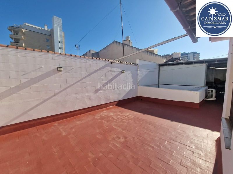 Foto e4d9b602-116f-4a71-a589-5cb6c2a30646. Casa adossada a Casco Antiguo Marbella