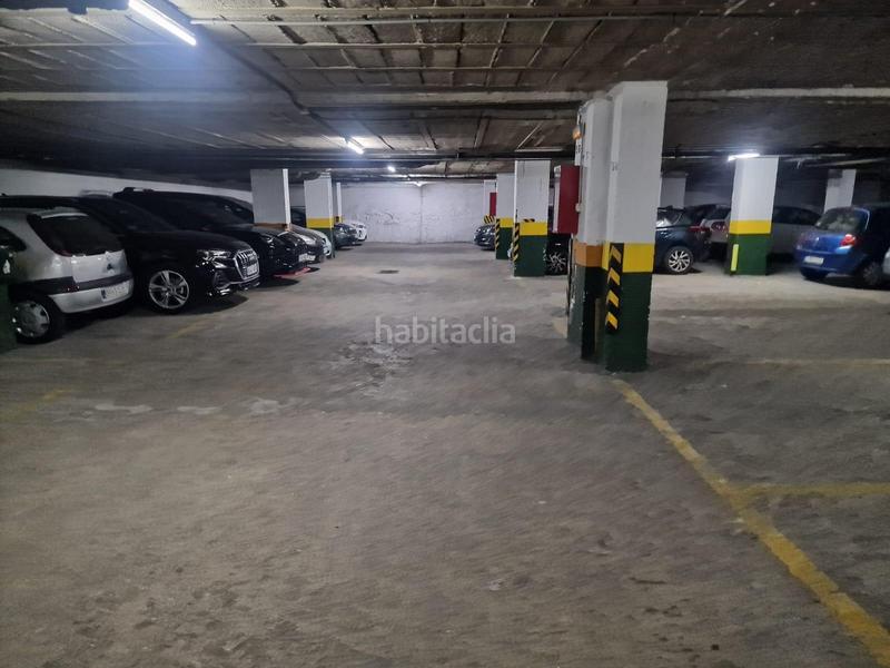 Foto f55bbed2-28c5-40f3-84eb-b7c2420c156f. Posto auto in Paseo Marítimo - San José - La Laguna Cádiz