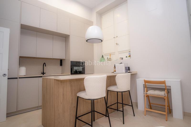 Foto 8e286785-1bd2-448f-9b60-1465ab0e6075. Estudio  a estrenar en el casco histórico . en Cádiz