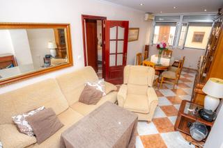 Appartement à La Caleta - La Viña. Se vende amplio piso con ascensor en la c san rafael.