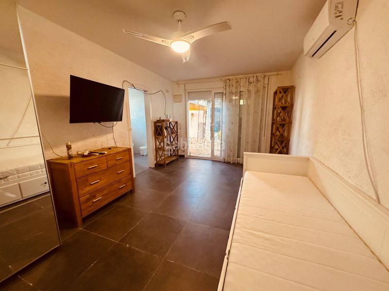 Foto ea5e472e-6cff-4882-ada5-7a9e50a578cf. Casa amb aparcament piscina a Las Lagunas - Campano Chiclana de la Frontera