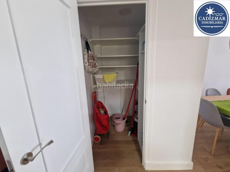 Foto 785451ce-9782-4cc0-8458-8c792b74a7de. Rent flat in Paseo Marítimo - San José - La Laguna Cádiz