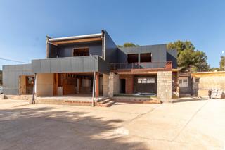 Xalet  Terol a. Oportunidad chalet en tibi! urbanización terol