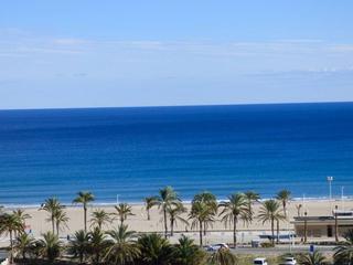 Etagenwohnung  Calle torero luis francisco espla,. Exclusivo piso reformado con vistas al mar en san juan playa