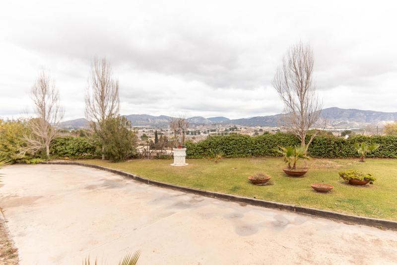 Foto dfdc4a25-5354-4283-aa2c-5bda265c9cc2. Chalet mit heizung parking pool in San Crispín-Huerta Nueva-Estación Elda