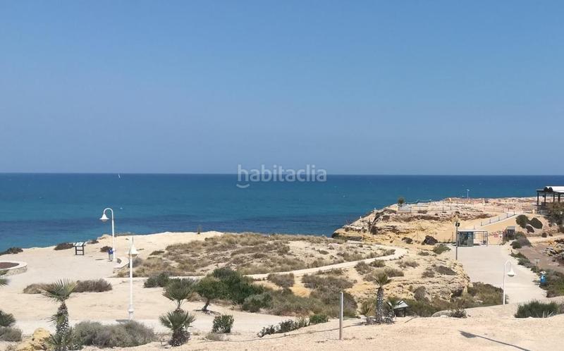 Foto 9e616cc4-176a-4aa9-a372-e63d27065875. Lloguer apartament amb aparcament piscina a Campello Playa Campello (el)