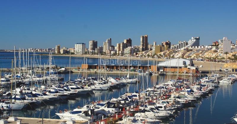 Foto 969fcbdd-4e4a-4cc8-be5d-f5e492d3cd1f. Rent apartment with parking pool in Campello Playa Campello (el)