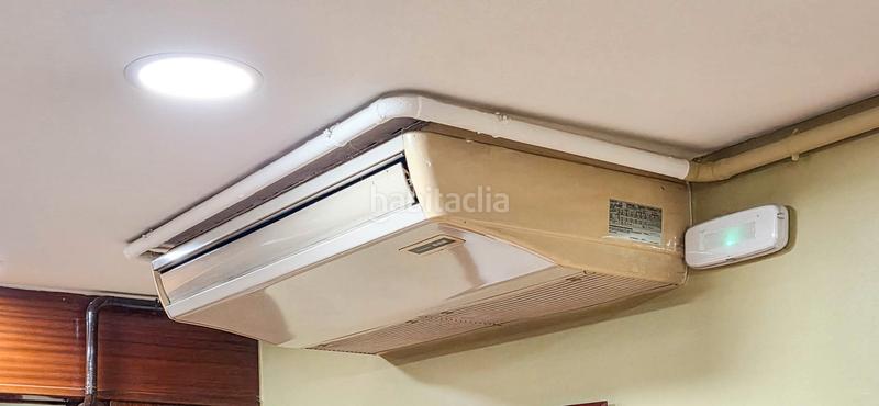 Foto 8a403467-4404-42c5-a579-8963b7122ba7. Pas-de-porte local commercial avec chauffage dans Dreta de l´Eixample Barcelona