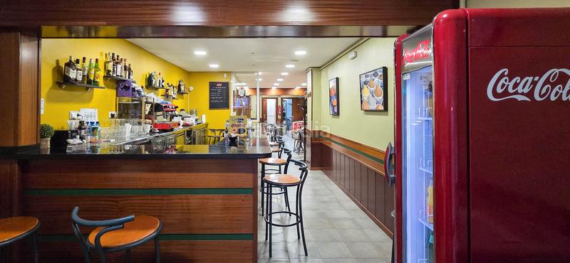 Foto c4fbc90e-f1b2-4265-a601-8a8340fac3c1. Pas-de-porte local commercial avec chauffage dans Dreta de l´Eixample Barcelona