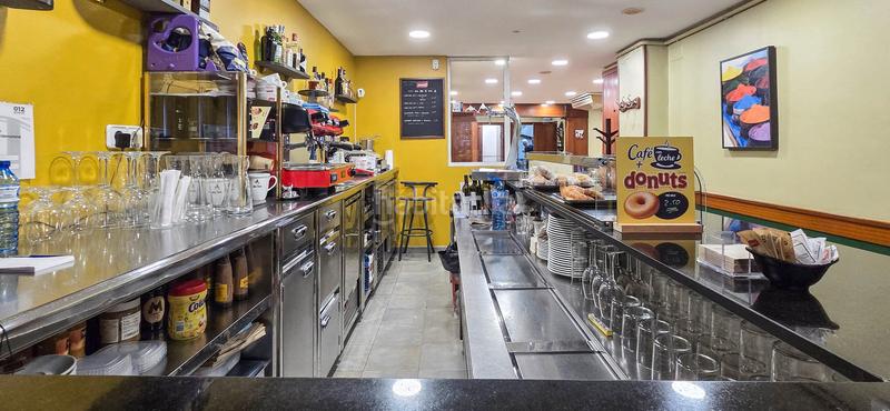 Foto b4b7a7d0-9ca6-429b-a0ce-95de79164afc. Traspàs local comercial amb calefacció a Dreta de l´Eixample Barcelona