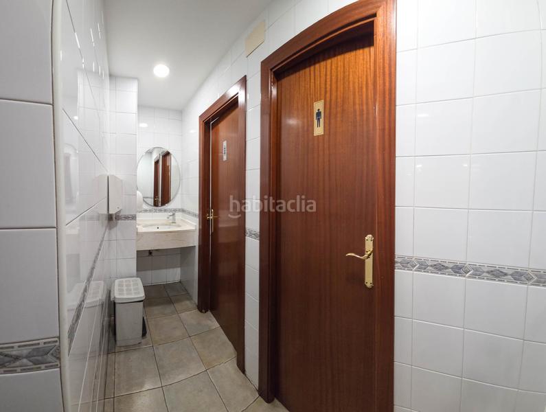 Foto fada52cf-63a1-4d65-ad87-ea9ff8ae73b0. Trapasso locale commerciale con riscaldamento in Dreta de l´Eixample Barcelona