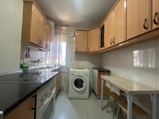 Location Appartement  Avenida de españa. Encantador piso en alquiler en plasencia – listo para entrar a v