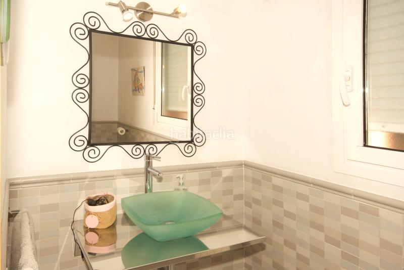 Foto 1d3a9b3e-7ff5-40cb-8a3f-5a6e02a8eb86. Casa aparellada amb calefacció aparcament piscina a Sant Quirze del Vallès