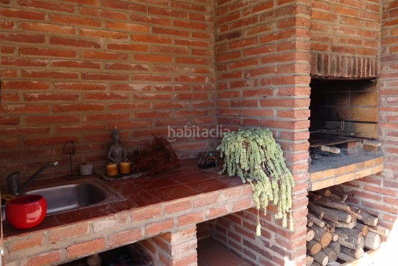 Foto 31335b45-f32d-42a9-97b1-2b2b9d04dc8d. Casa aparellada amb calefacció aparcament piscina a Sant Quirze del Vallès