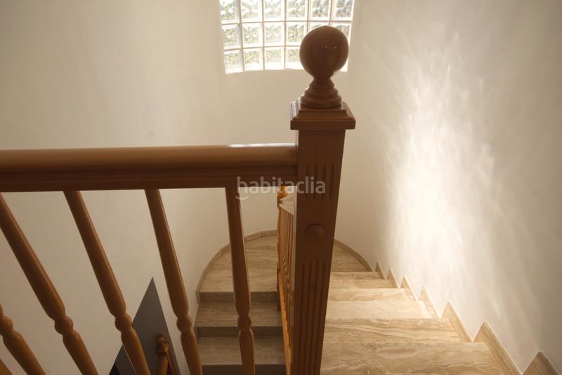 Foto 5085741e-f681-4dac-869e-0931fa9aea4a. Casa aparellada amb calefacció aparcament piscina a Sant Quirze del Vallès