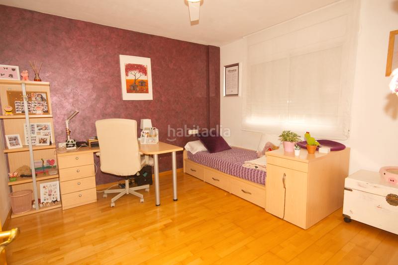 Foto 68f0e21a-17b4-415a-8b0c-c9025b4f9163. Casa aparellada amb calefacció aparcament piscina a Sant Quirze del Vallès