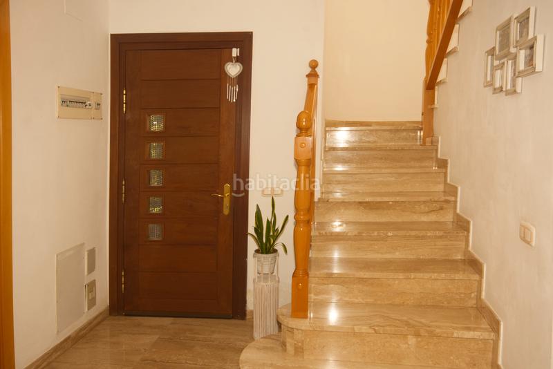 Foto 82b864ca-3db7-4af9-bdc4-dace8c423dd8. Casa aparellada amb calefacció aparcament piscina a Sant Quirze del Vallès