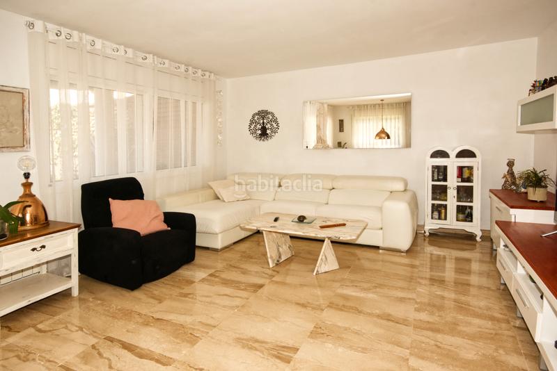 Foto e638c66a-2661-4e7d-bcf2-187002b9407f. Casa aparellada amb calefacció aparcament piscina a Sant Quirze del Vallès