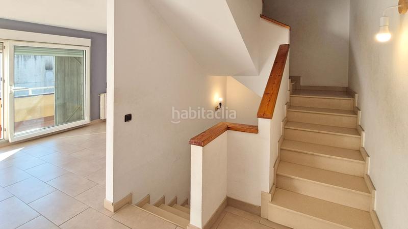 Foto 0bcdc4e2-31da-478f-851c-071435441117. Reihenhaus mit parking in Abrera