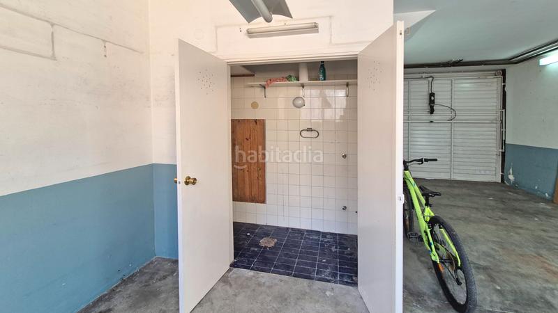 Foto d54c37e0-a579-45e8-927d-f7b93eafbd8a. Reihenhaus mit parking in Abrera