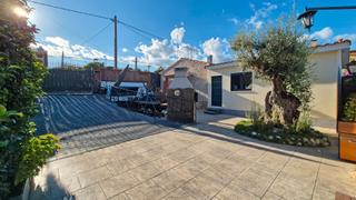Maison  Avinguda de can sucarrats. Casa independiente en venta en av can sucarrats