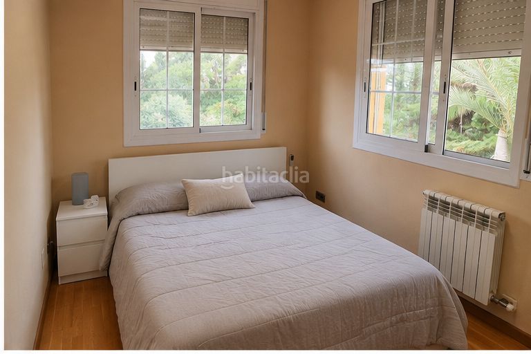 Foto b69419b1-d5f7-403a-b13b-1f2eb52a7a81. Maison avec cheminée chauffage parking piscine dans Pallejà