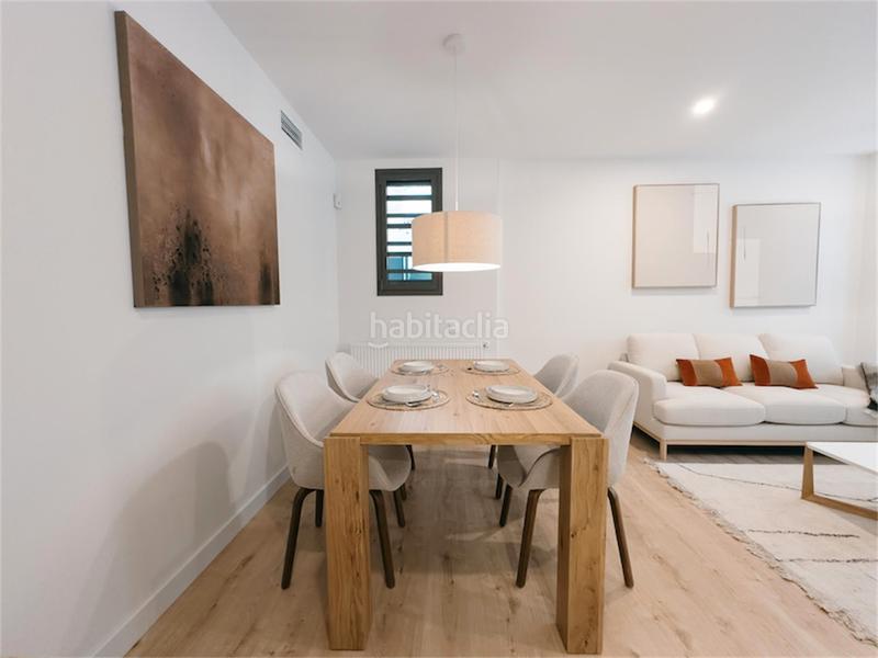 Foto f6cb7bc0-24e6-446c-b303-152e8545d439. Planta baja 101m<sup>2</sup> en avinguda de Montilivi 13 en Montilivi Girona