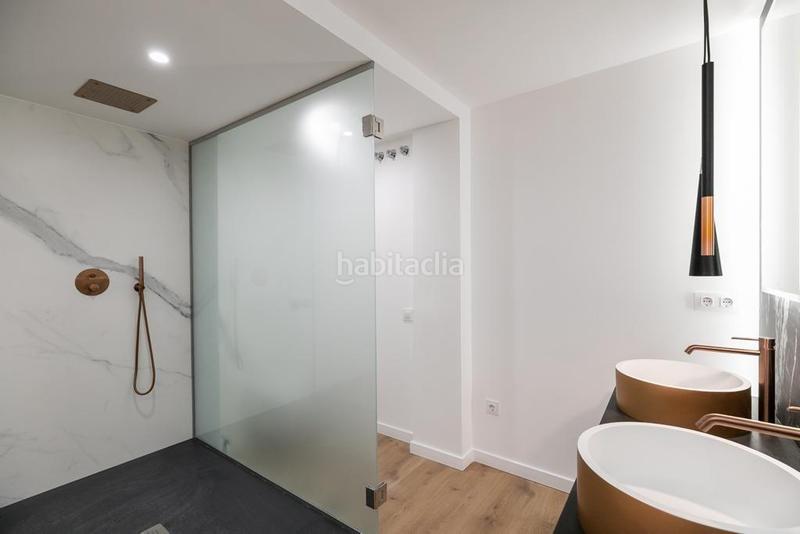 Foto 80fc5ab3-8097-44f8-a9b7-e6364719a2ed. Office space with parking in Putget - Farró Barcelona