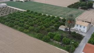 Maison à Llano de Brujas. Finca de huerta con casa y limoneros en llano de brujas  para re