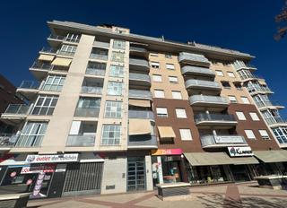 Pis a Ronda Sur. Luminoso piso con terraza, garaje y trastero en ronda sur  murci