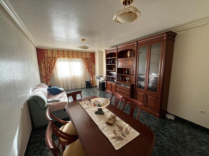 Foto ca61d3d3-b508-47bd-87fc-b70e086b71a7. Piso amplia vivienda en el centro en Archena