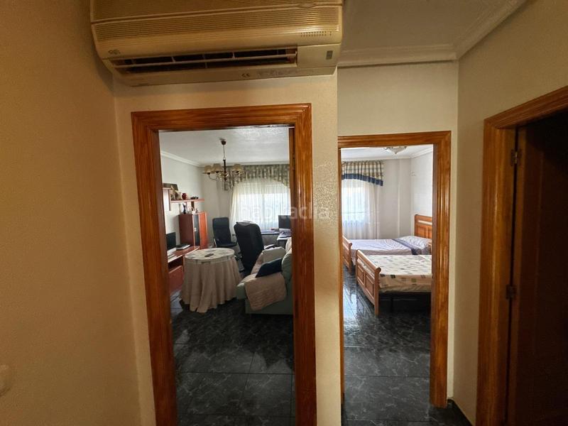 Foto d416c6aa-3620-4aa8-acff-9d34c6ecbe36. Piso amplia vivienda en el centro en Archena